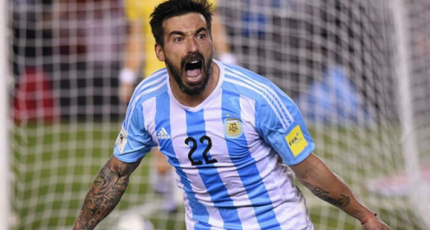 Preocupa la salud del Pocho Lavezzi que est&aacute; en terapia intensiva