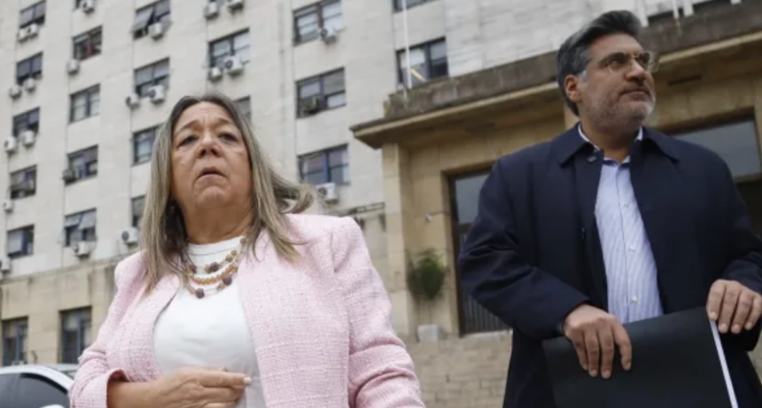 La escribana de Adorni declar&oacute; ante la Justicia: "No hubo un pr&eacute;stamo"