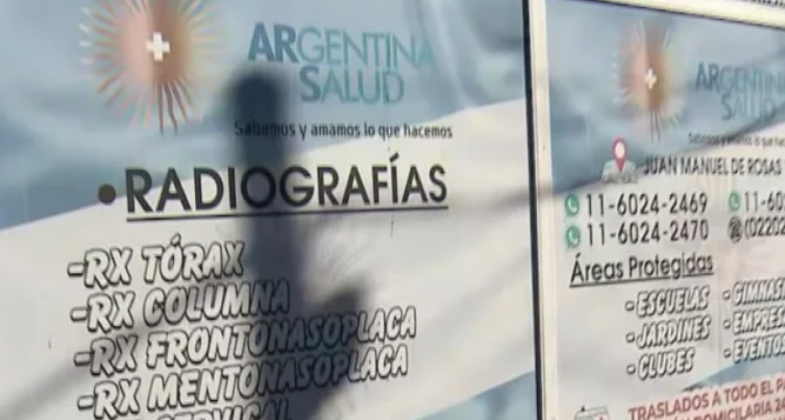 Gonz&aacute;lez Cat&aacute;n: cay&oacute; una banda acusada de ejercer ilegalmente la medicina