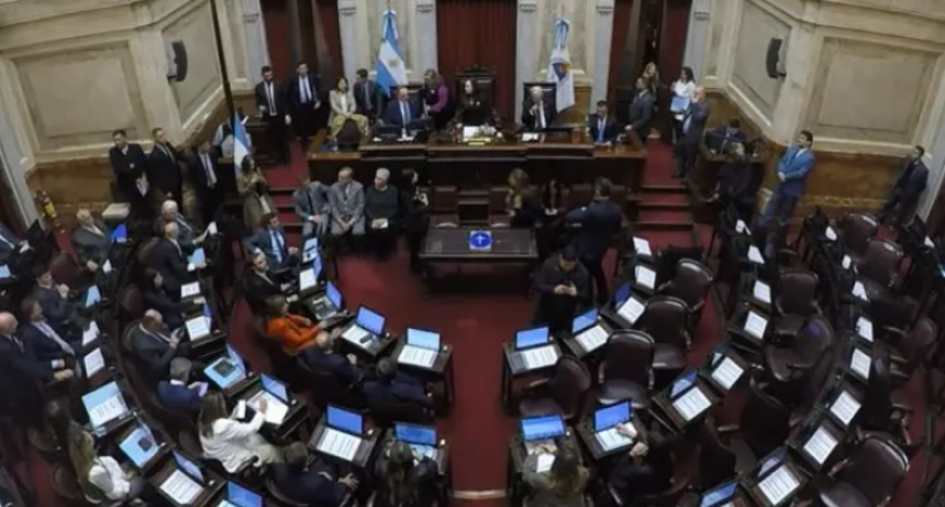 Casi $12 millones cobrar&aacute;n los senadores y vuelve la pol&eacute;mica por las dietas